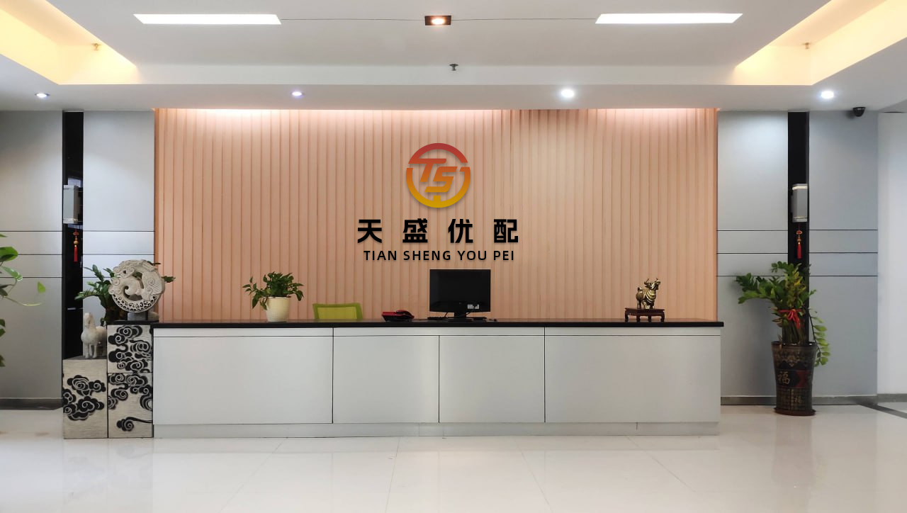 今裕堂 罗师兄论市：上周拜访了一个高中同学，炒股10年了，就一招“缩量中枢”吃遍天，现在已经实人生自由了，还挺佩服这位同学的，今天分享出来，希望对你有帮助！技术要点解析：1.该形态通常是主力洗盘蓄势的过...